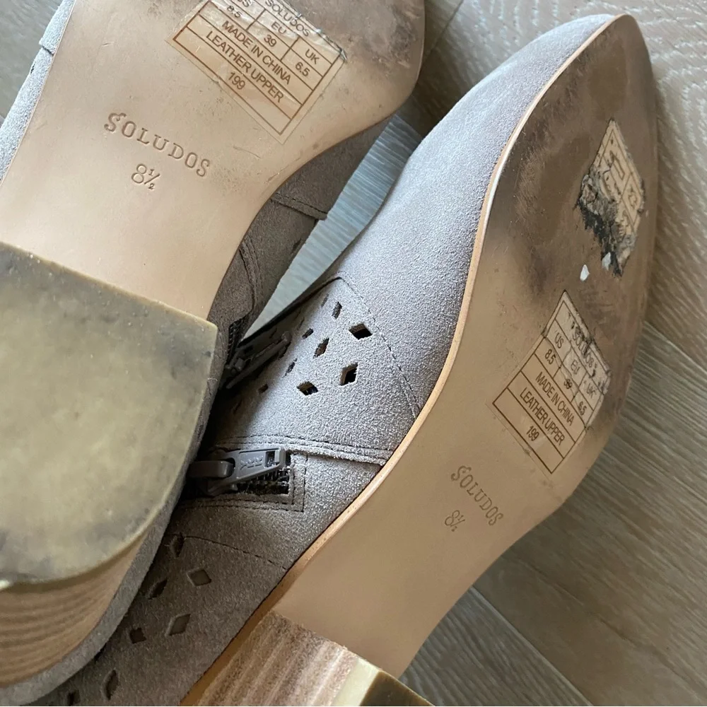 Soludos Lola taupe suede Perforated Ankle Booties 8.5 - Picture 7 of 10